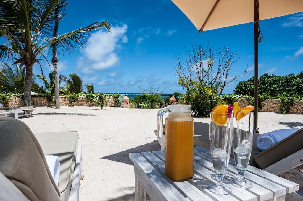 ホテル Medina Palms ワタム エクステリア 写真
