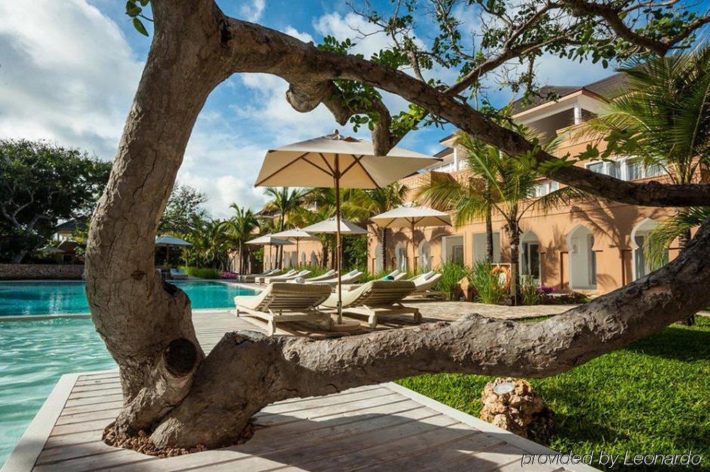 ホテル Medina Palms ワタム エクステリア 写真